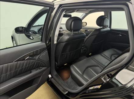 Mercedes-Benz - E-class