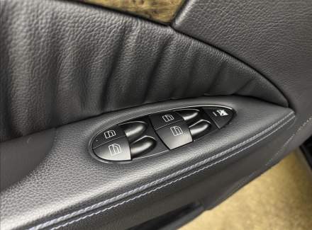 Mercedes-Benz - E-class