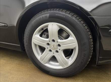 Mercedes-Benz - E-class