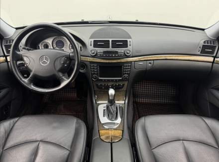 Mercedes-Benz - E-class