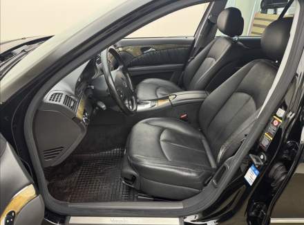 Mercedes-Benz - E-class