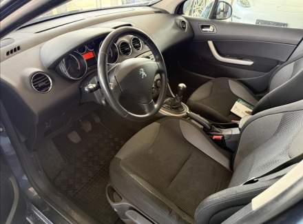 Peugeot - 308