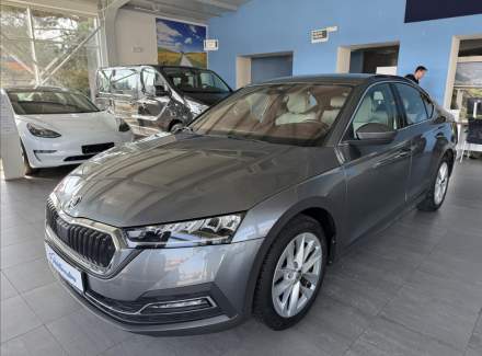 Škoda - Octavia