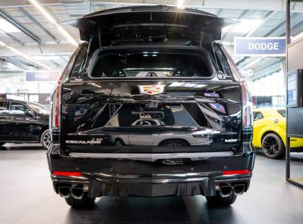 Cadillac - Escalade