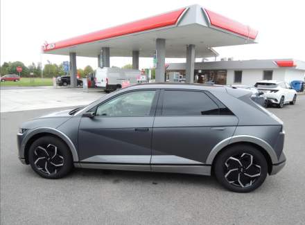 Hyundai - IONIQ 5