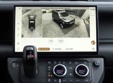 Land Rover - Defender