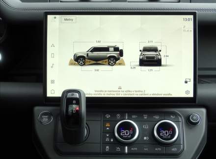 Land Rover - Defender