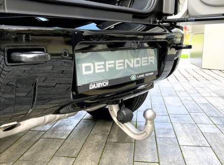 Land Rover - Defender