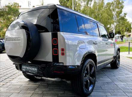 Land Rover - Defender