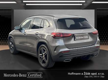 Mercedes-Benz - GLA