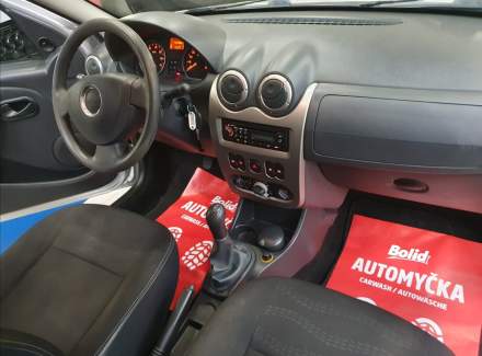 Dacia - Sandero