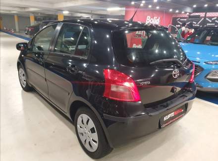 Toyota - Yaris