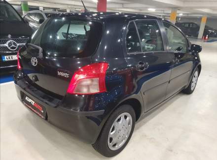 Toyota - Yaris