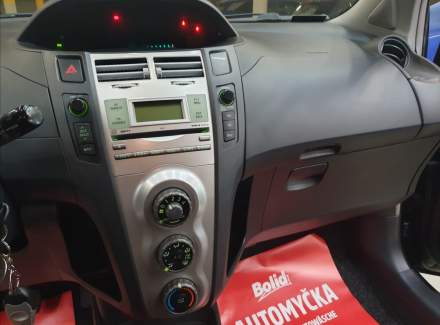 Toyota - Yaris