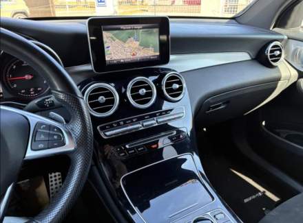 Mercedes-Benz - GLC