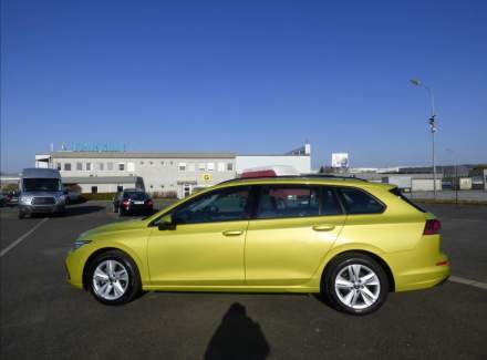 Volkswagen - Golf
