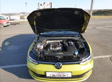 Volkswagen - Golf