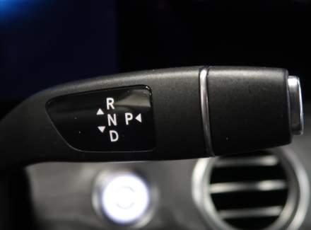 Mercedes-Benz - E-class