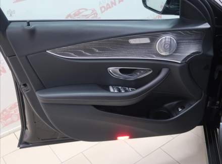 Mercedes-Benz - E-class