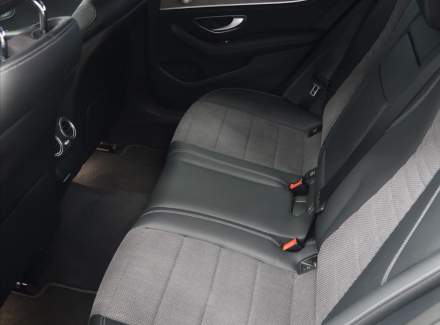 Mercedes-Benz - E-class