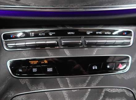 Mercedes-Benz - E-class