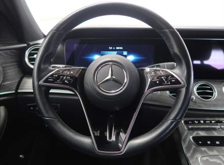 Mercedes-Benz - E-class