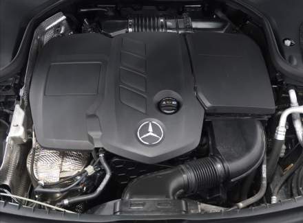 Mercedes-Benz - E-class