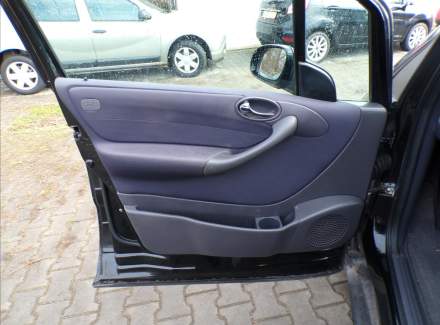 Mercedes-Benz - A-class