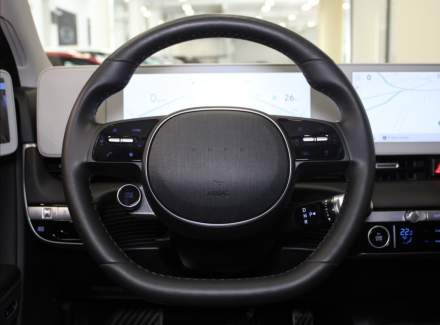 Hyundai - IONIQ 5