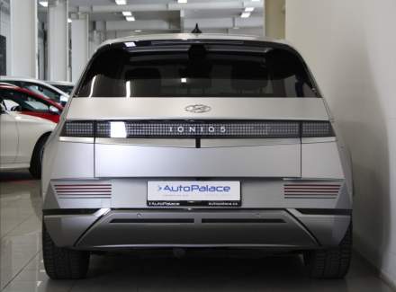Hyundai - IONIQ 5