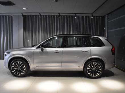 Volvo - XC90