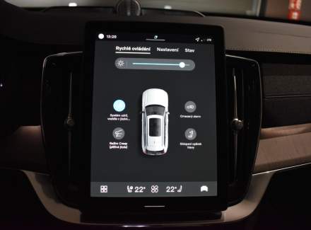 Volvo - XC90