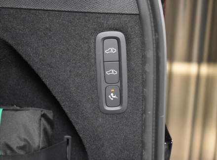 Volvo - XC90