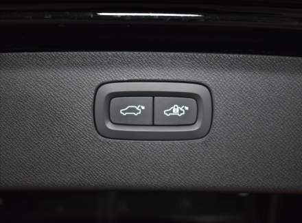 Volvo - XC90