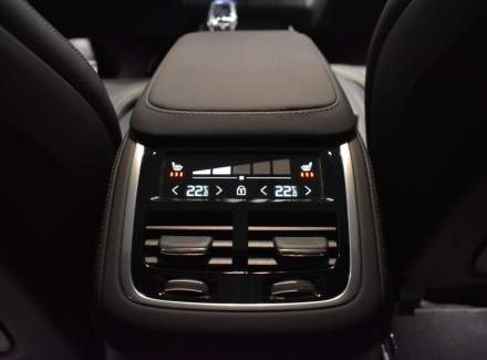 Volvo - XC90