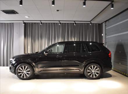 Volvo - XC90