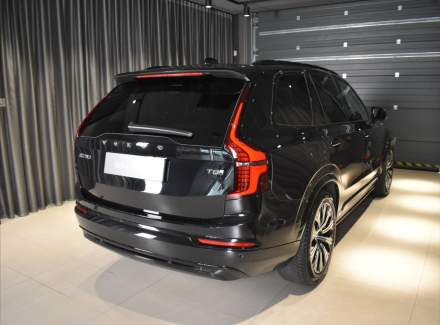 Volvo - XC90