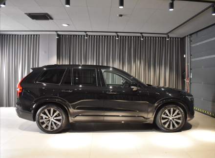 Volvo - XC90
