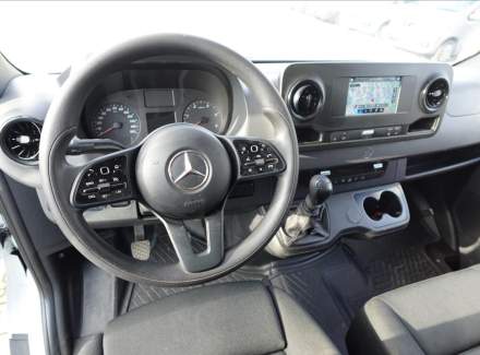 Mercedes-Benz - Sprinter