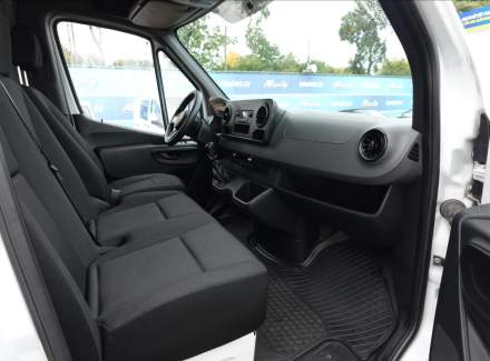 Mercedes-Benz - Sprinter