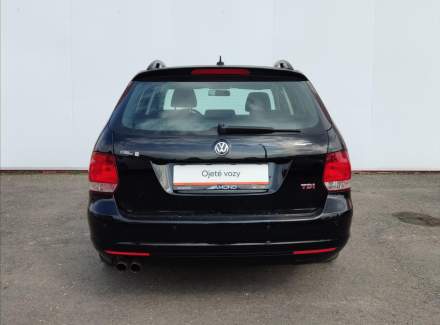 Volkswagen - Golf