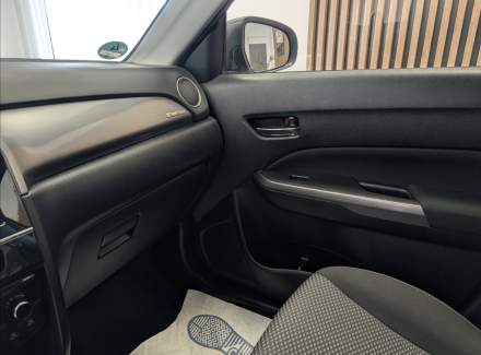 Suzuki - Vitara