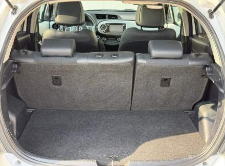 Toyota - Yaris