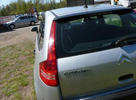 Citroën - C4