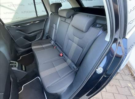 Škoda - Octavia