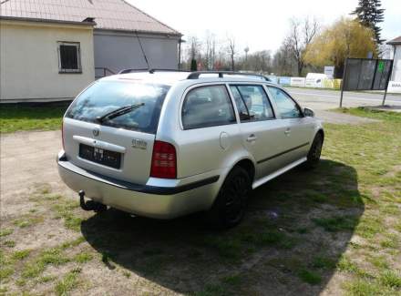 Škoda - Octavia