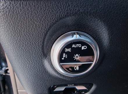 Mercedes-Benz - C-class