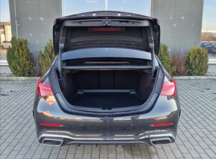 Mercedes-Benz - C-class