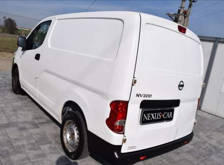 Nissan - NV200