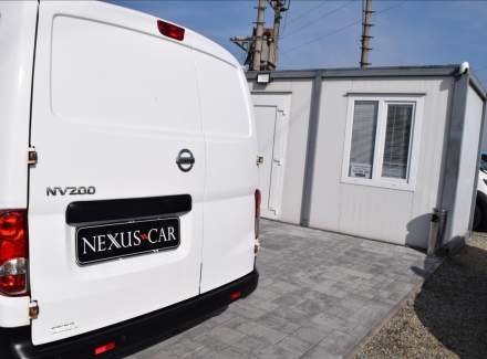 Nissan - NV200